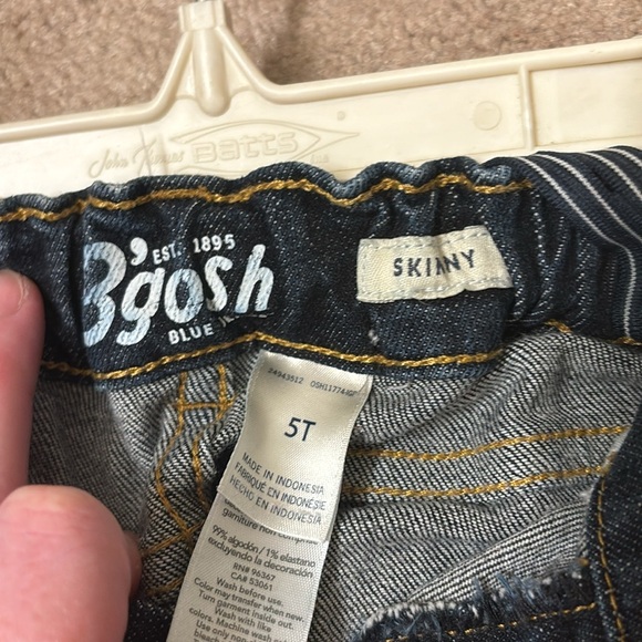 Oshkosh B'gosh skinny jeans | Adjustable Waist Jeans Size 5T | Color: dark blue - Picture 2 of 6